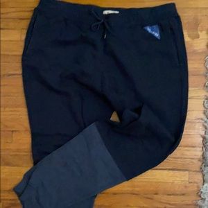 SWEATPANTS NEVER WORN